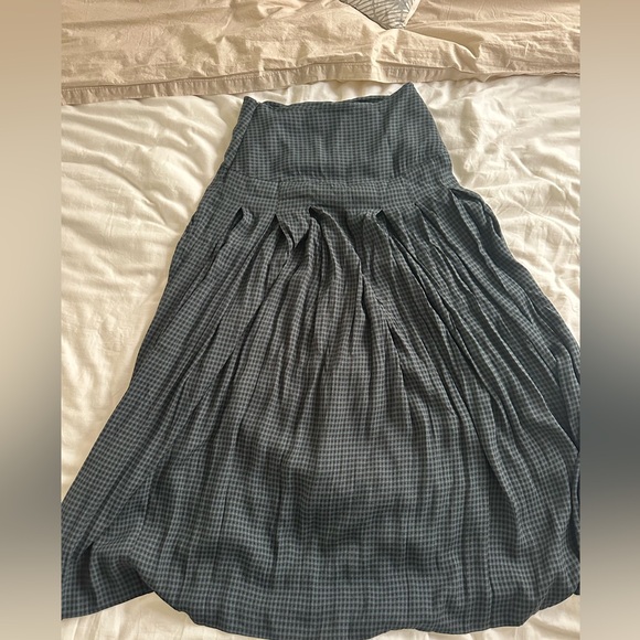 Reformation Nancy skirt size 4 dark slate check - Picture 10 of 10